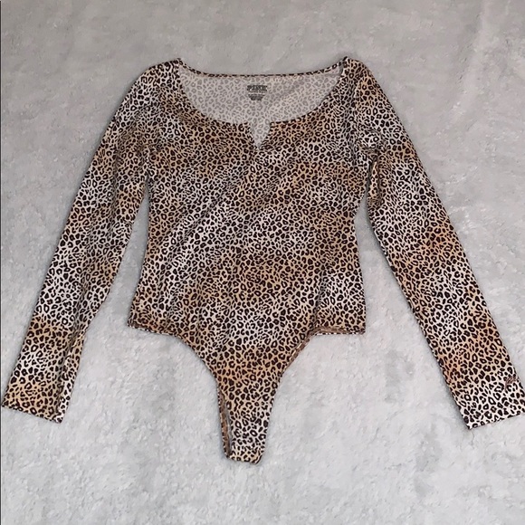 NWOT PINK Cheetah Print Bodysuit - Picture 2 of 4